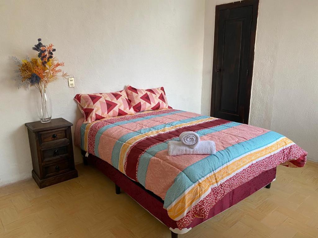 Casa Del Viajero Colonial Guatemalaアパートメント エクステリア 写真