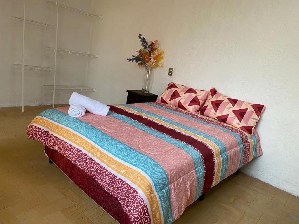 Casa Del Viajero Colonial Guatemalaアパートメント エクステリア 写真