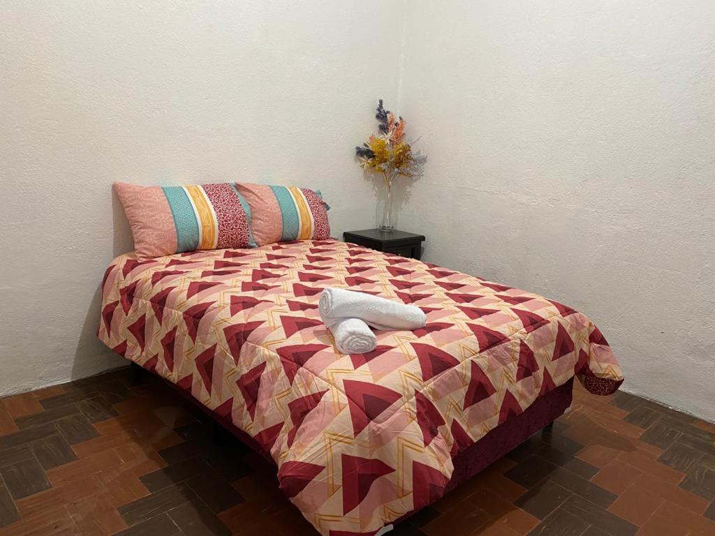 Casa Del Viajero Colonial Guatemalaアパートメント エクステリア 写真