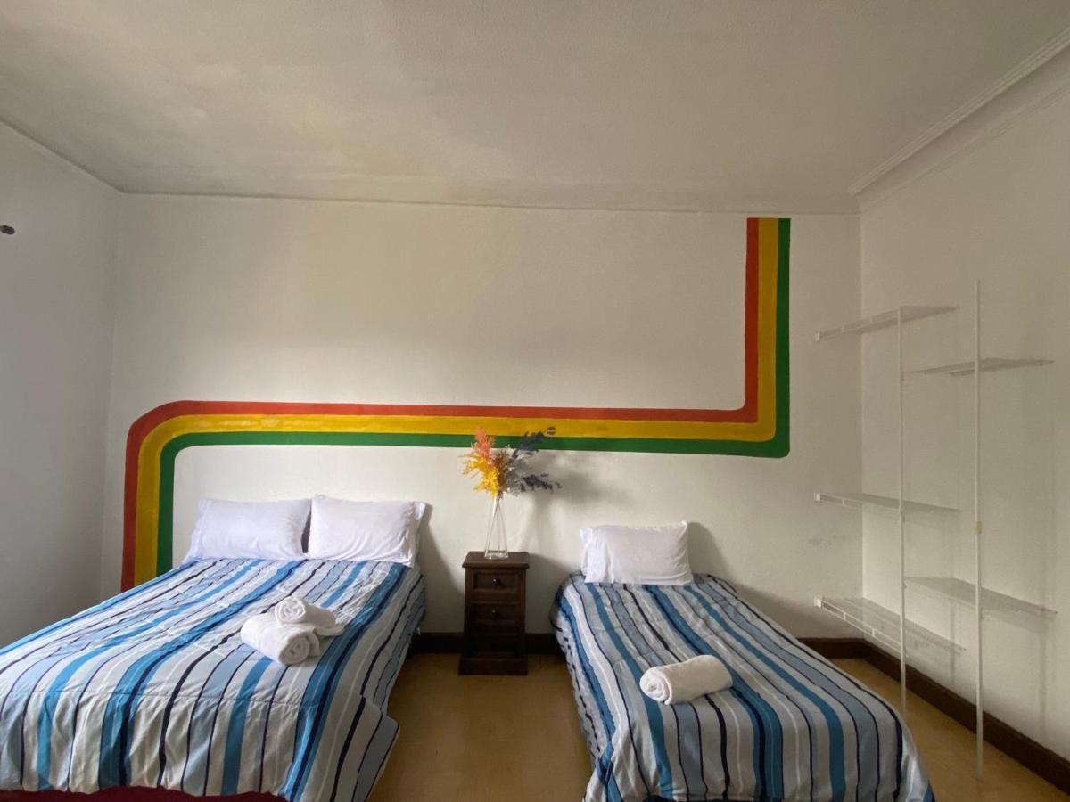 Casa Del Viajero Colonial Guatemalaアパートメント エクステリア 写真